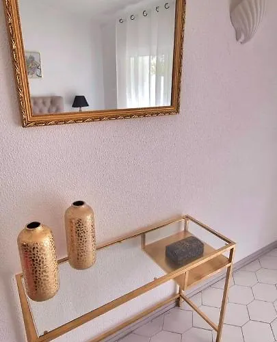 別荘 Seaside Sunflower *