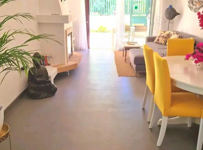 別荘 Seaside Sunflower *