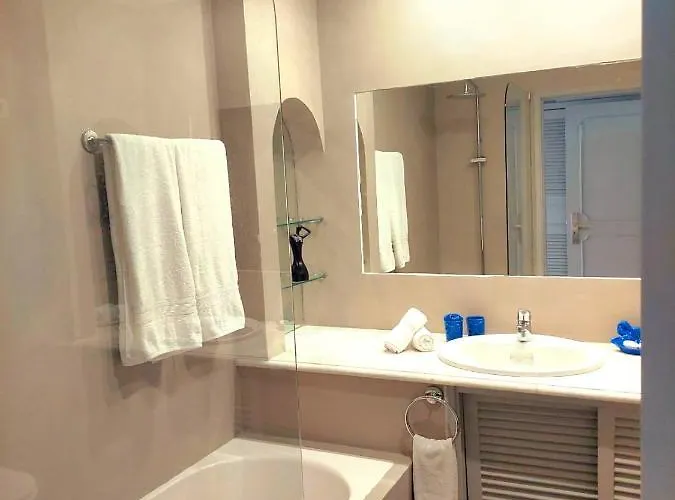 Seaside Sunflower 別荘