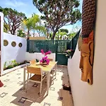 Seaside Sunflower Quinta do Lago